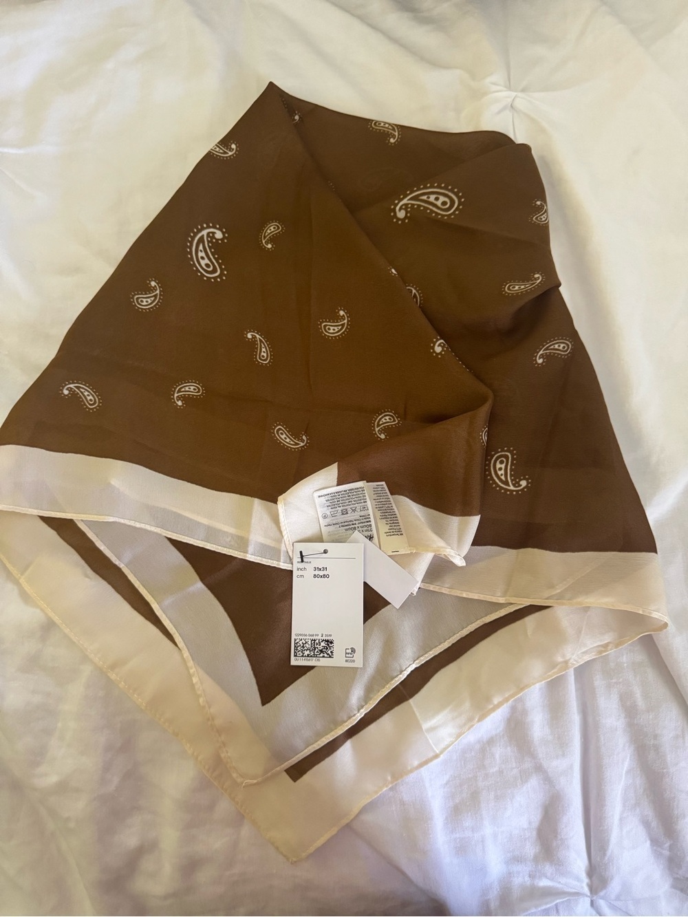 H&M patterned scarf - Picture 2 of 2